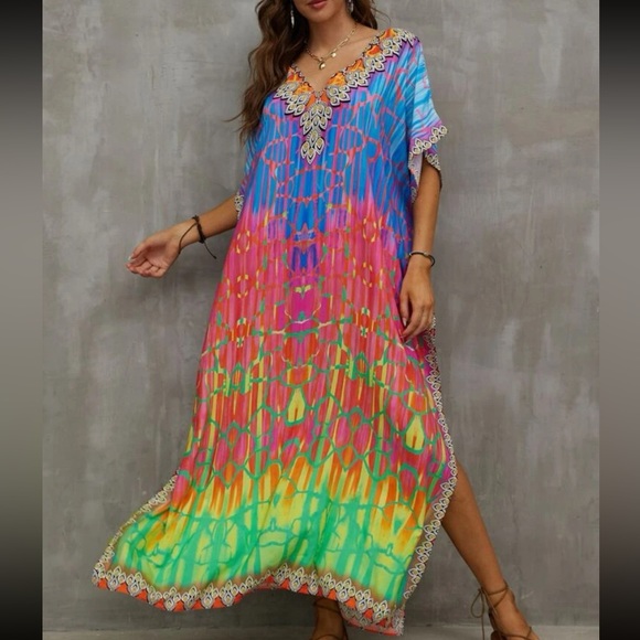 Boho Tie Dye Print Batwing Sleeve Slit Hem Maxi Dress - Picture 4 of 9